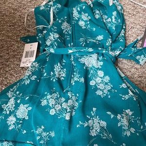 B. Smart Jade and White Flower Dress.